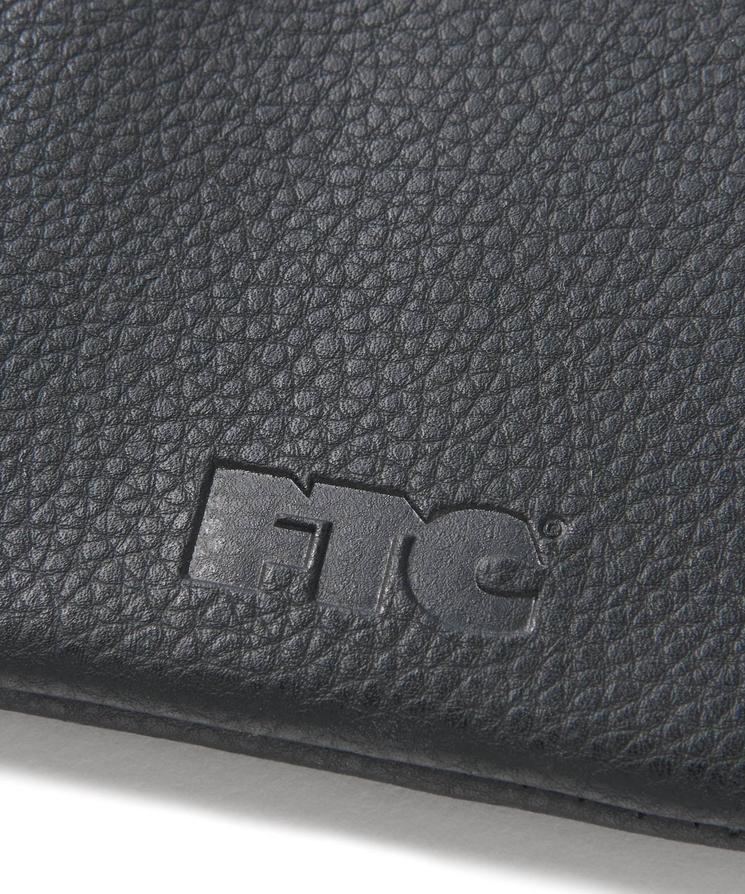 FTC LUXE LEATHER COMPACT WALLET - Image 4